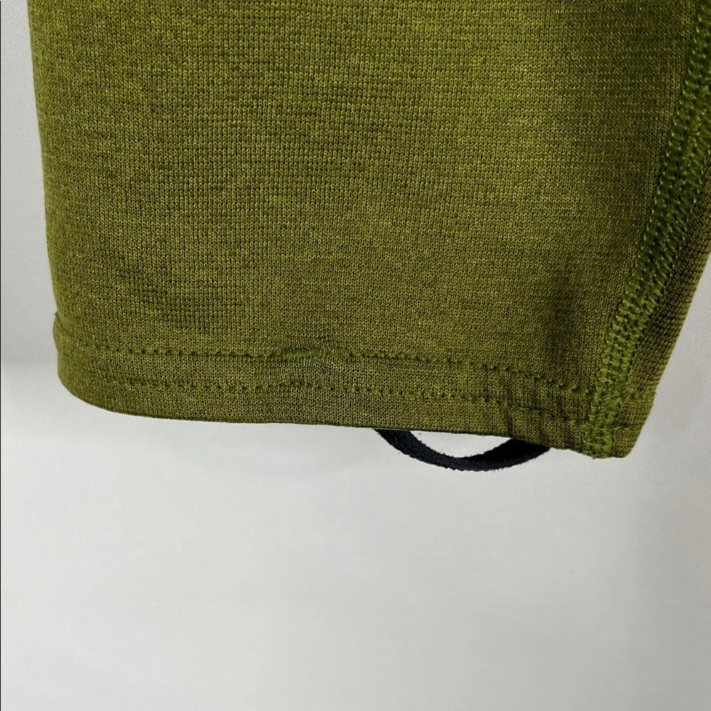 Patagonia Men's Capilene 3 1/4 Zip-Up in green
